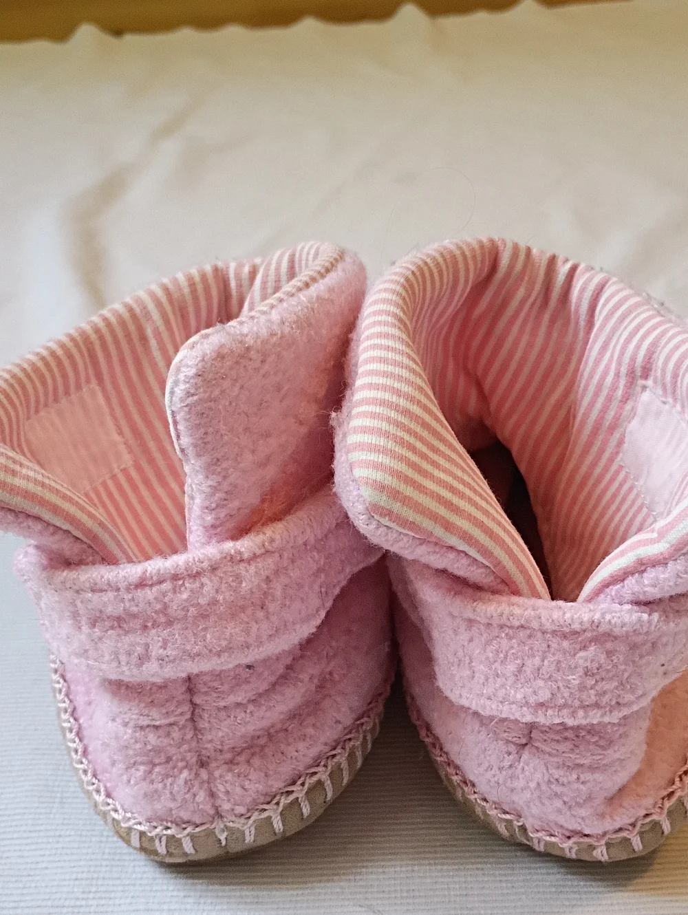 Hanna Andersson Kids Pink Owl Slippers